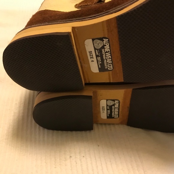 Child’s vintage NWT sheepskin boots New Zealand 4 - Picture 7 of 9